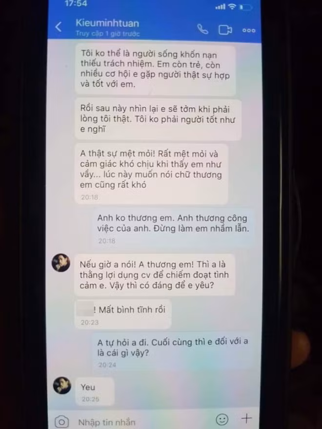 Xon xao tin nhan nghi Kieu Minh Tuan gui An Nguy: Van con yeu?-Hinh-2