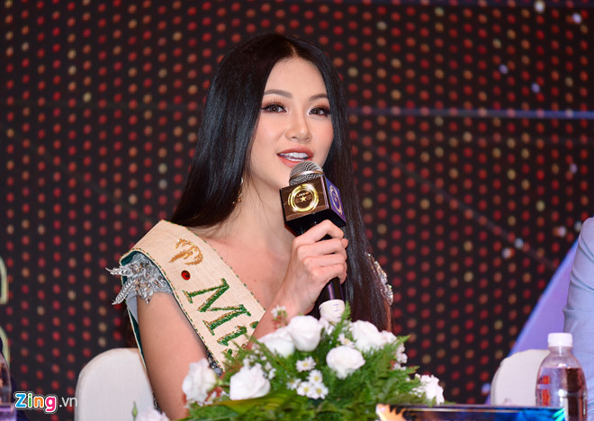 Vi sao Hoa hau Phuong Khanh khong duoc mang vuong mien ve VN?-Hinh-2