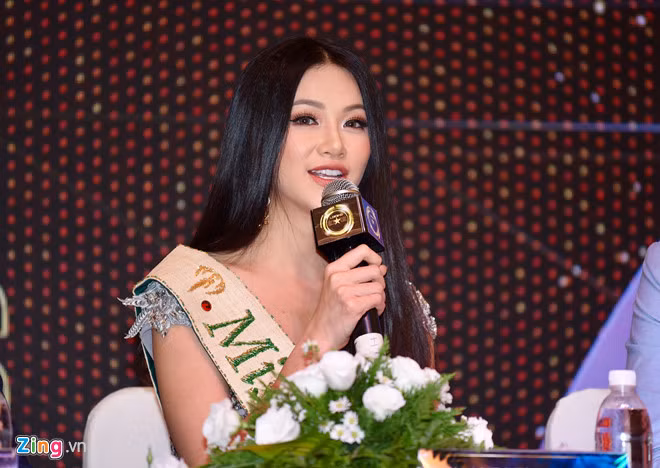 Vi sao Hoa hau Phuong Khanh khong duoc mang vuong mien ve VN?-Hinh-2