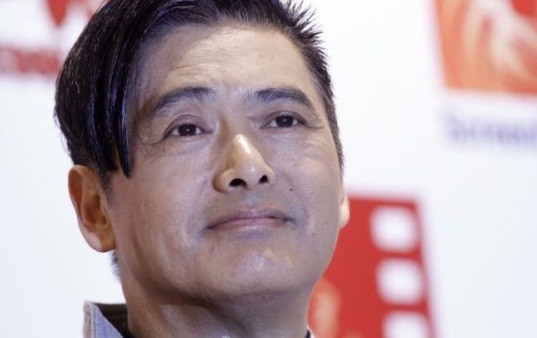 Tiet kiem tung dong, Chau Nhuan Phat danh 714 trieu USD tu thien