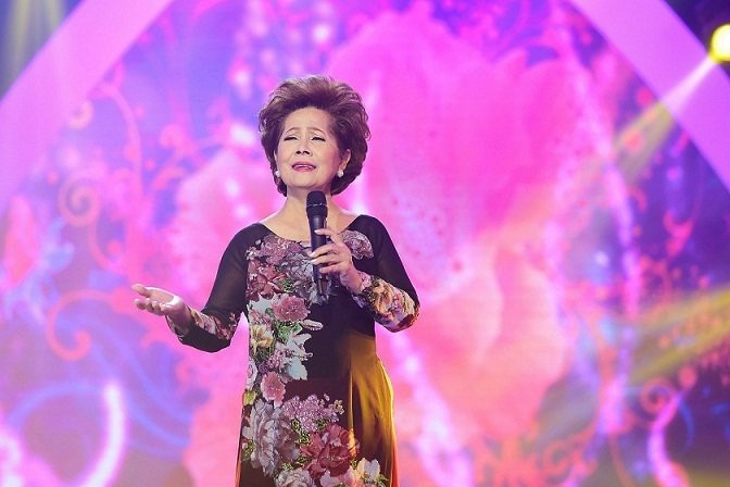 Danh ca Phuong Dung: 