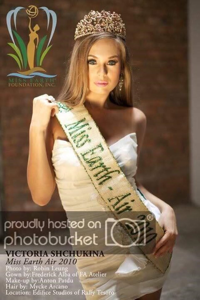 Cuoc thi Hoa hau Trai dat tung dinh scandal ban giai gan 100 ty