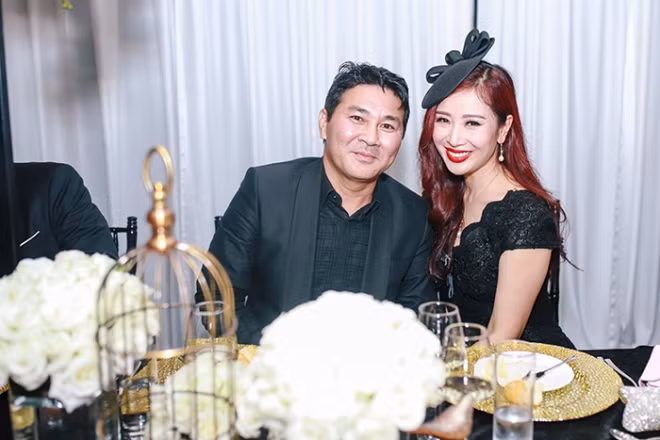 Hoa khôi Thu Hương. 