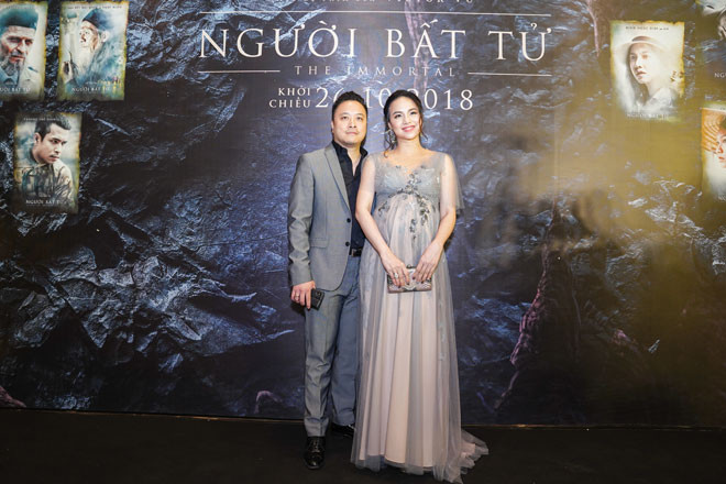 Trong thời điểm ban đầu khi phim khởi quay, Đinh Ngọc Diệp tham gia một vai diễn có vai trò dẫn dắt câu chuyện. Niềm vui nhân đôi sau bao ngày mong ngóng, vợ chồng Đinh Ngọc Diệp đã có tin vui. Nói về dự án đã được ấp ủ suốt 5 năm trời, Victor Vũ không khỏi xúc động và gửi lời cảm ơn tất cả những người đã ủng hộ và tin tưởng anh trong quá trình thực hiện bộ phim.