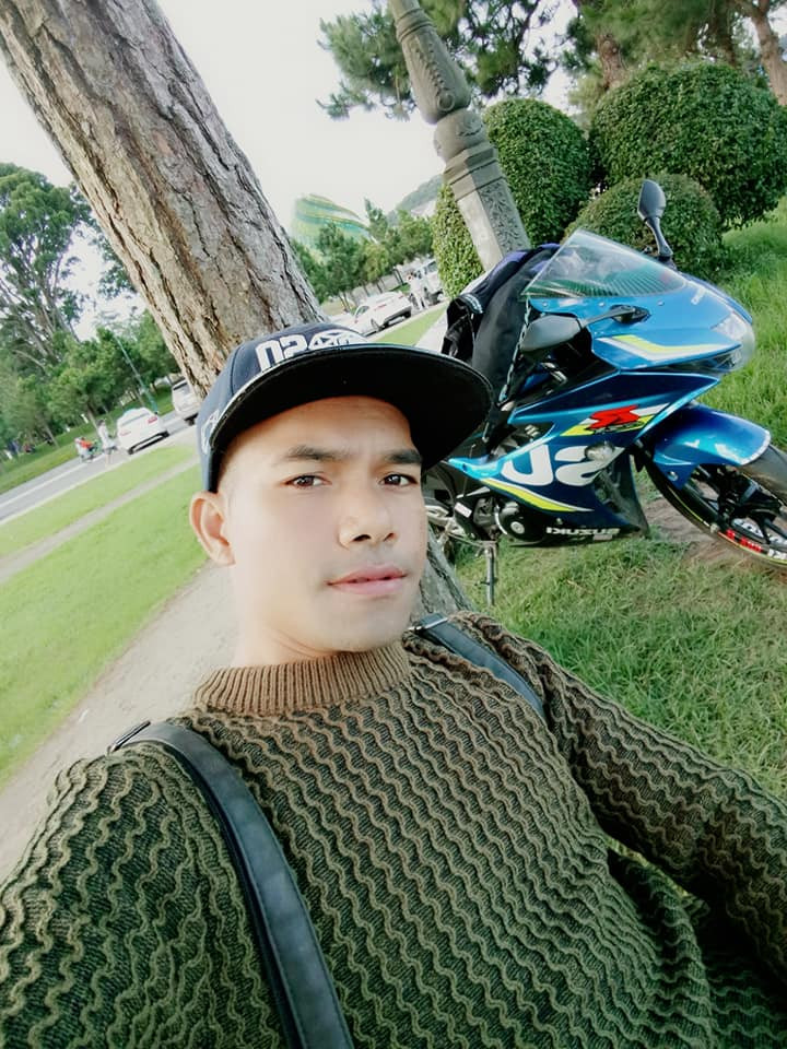 Theo tìm hiểu của chúng tôi, chiều qua Ya Suy một mình lái xe lên Đà Lạt chơi, tận hưởng không khí mát mẻ ở thành phố mộng mơ. Tuy nhiên sau đó anh đã gặp một sự cố nhỏ vì vượt tốc độ nên bị công an Lạc Dương tuýt còi.