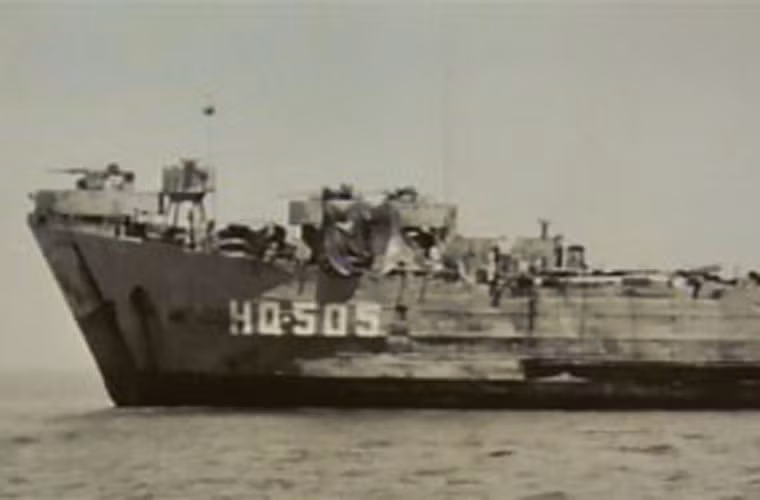 Với chiến công xuất sắc bảo vệ đảo Cô Lin, đồng chí Vũ Huy Lễ, tàu đổ bộ HQ-505 đã được Đảng và Nhà nước phong tặng danh hiệu Anh hùng Lực lượng Vũ trang Nhân dân.