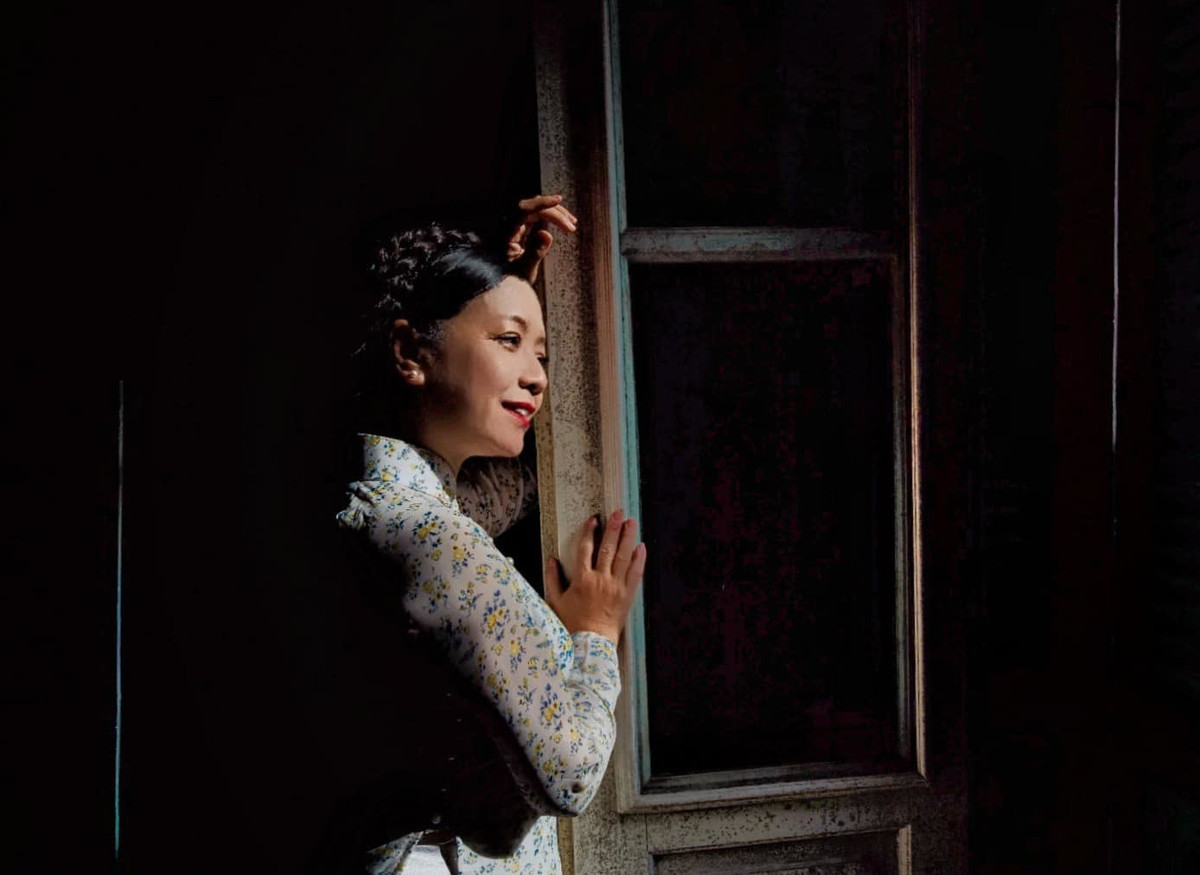 U60, NSUT Chieu Xuan van tre dep-Hinh-2