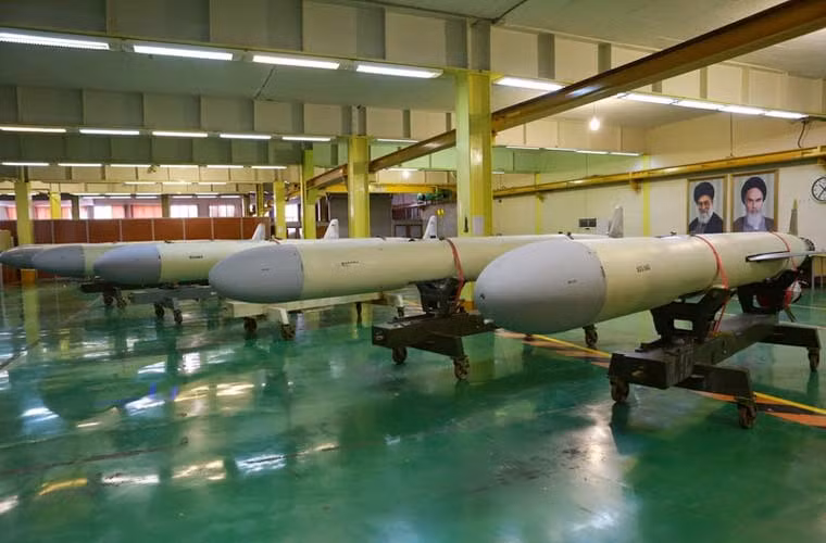 Theo một số nguồn tin, tên lửa hành trình Soumar đạt tầm bắn lên tới 2.000-3.000km, mang được đầu đạn 200kg, có khả năng tấn công chính xác tuyệt đối.