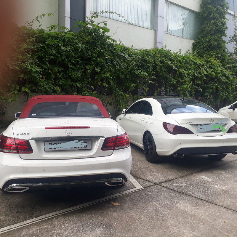 Tổng số tiền cược của hệ thống mà các con bạc cấp dưới do Hà vận hành chỉ tính từ 19/4 đến nay khoảng hơn 1,1 tỷ Euro (tương đương khoảng 30 ngàn tỷ đồng). Đáng chú ý là dàn siêu xe của các đối tượng trong đường dây đánh bạc có giá đắt đỏ.