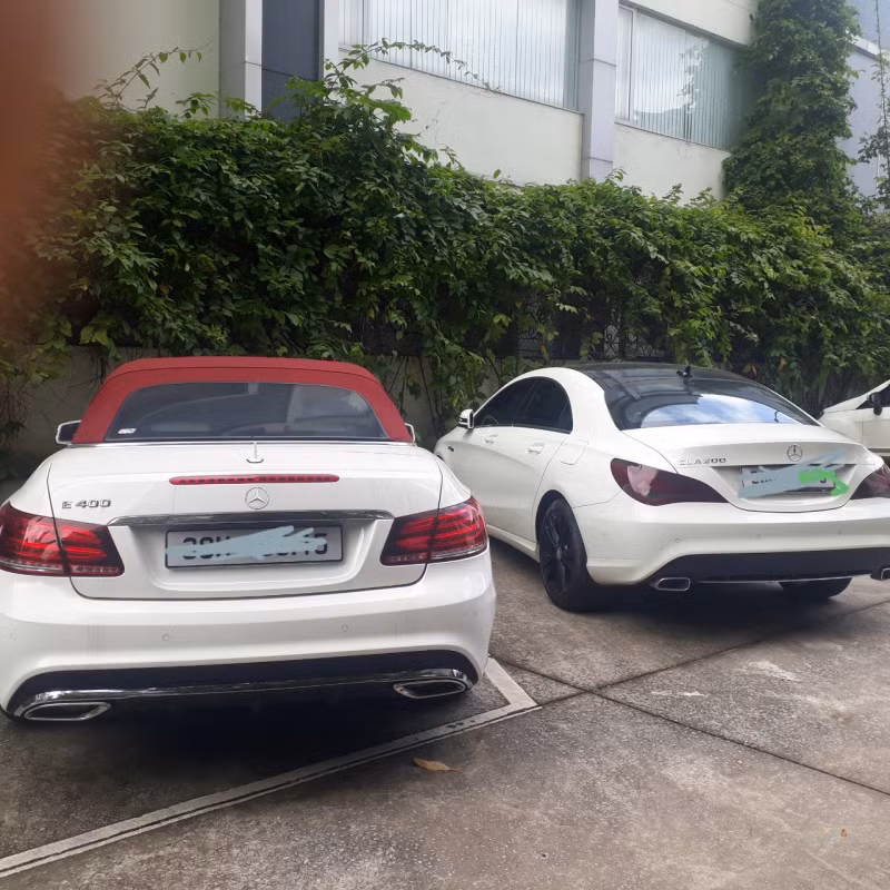 Tổng số tiền cược của hệ thống mà các con bạc cấp dưới do Hà vận hành chỉ tính từ 19/4 đến nay khoảng hơn 1,1 tỷ Euro (tương đương khoảng 30 ngàn tỷ đồng). Đáng chú ý là dàn siêu xe của các đối tượng trong đường dây đánh bạc có giá đắt đỏ.