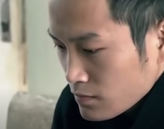 Trong gần một tuần sau đó, Diễn vẫn tiếp tục dùng điện thoại của nạn nhân để nhắn tin liên lạc với em gái của chị Ngần. Khi em gái nạn nhân gọi điện lại Diễn không nghe máy mà chỉ nhắn tin với nội dung có việc bận nên không thể nghe máy được. Mục đích của Diễn nhắn tin là lừa em gái Ngần nhằm lấy lại chiếc điện thoại chị Ngần để ở nhà (chị Ngần sử dụng 2 điện thoại) trong đó có lưu số máy mà Diễn gọi tới. Diễn đã khai với các điều tra viên, sau ngày giết chị Ngần, Diễn luôn bị ám ảnh có những hôm 1, 2 giờ sáng Diễn còn cầm nén hương từ chỗ trọ ra hiện trường để thắp cho chị Ngần. 