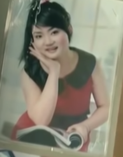 Qua đặc điểm nhận dạng của gia đình về quần áo, chiếc vòng và sau đó là kết quả giám định AND của Viện Kỹ thuật hình sự, Bộ Công an, CQĐT kết luận thi thể được phát hiện tại hồ nước thải chính là chị Lê Thị Thúy Ngần. Theo thông tin cung cấp của em gái nạn nhân, chị Ngần thường đi chơi bằng chiếc xe máy Honda Vision màu đỏ, vật dụng theo người có 1 chiếc ĐTDĐ Nokia, 3 thẻ ATM (trong đó có 2 thẻ mang tên chị Ngần) và các giấy tờ tùy thân. 