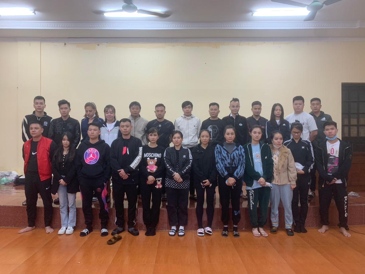 Theo điều tra của cơ quan Công an, những đối tượng cầm đầu lập ra nhiều nhóm trên ứng dụng Telegram, Zalo, Facebook để mời làm nơi cho các thành viên trao đổi thông tin, liên lạc với nhau.