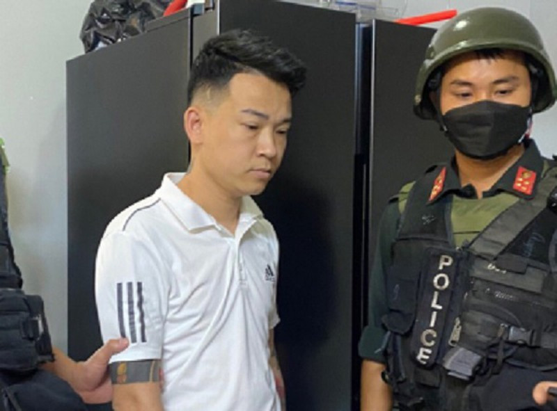 Đỗ Ngọc Hà được xác định là kẻ cầm đầu đường dây tổ chức đánh bạc và đánh bạc dưới hình thức chơi game casino đổi thưởng trực tuyến trên mạng Internet lên đến 30.000 tỷ đồng. Hà có 4 tiền án, 2 tiền sự, hoạt động tội phạm phức tạp tại Hà Nội và nhiều địa phương.