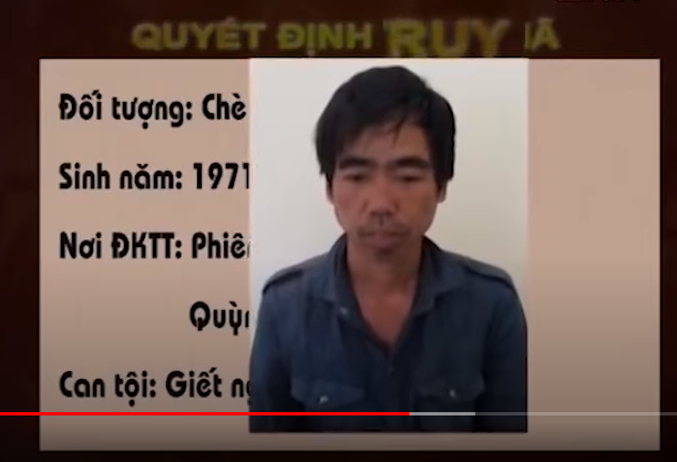 Đêm 2/4/2014 người dân thông báo gặp một người đàn ông có đặc điểm giống đối tượng Sung ở khu vực bản Nậm Khăn 2, xã Tà Mít, huyện Tân Uyên (Lai Châu) hỏi đường đi xã Nậm Sỏ và hỏi xem có chỗ nào thuê bốc vác, cuốc nương không thì chỉ cho anh ta. 