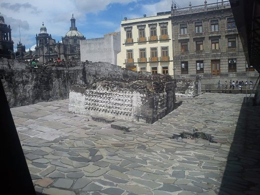 Giới chuyên gia nhận định đây là một trong những khám phá khảo cổ quan trọng và rùng rợn nhất ở Mexico trong những năm gần đây.