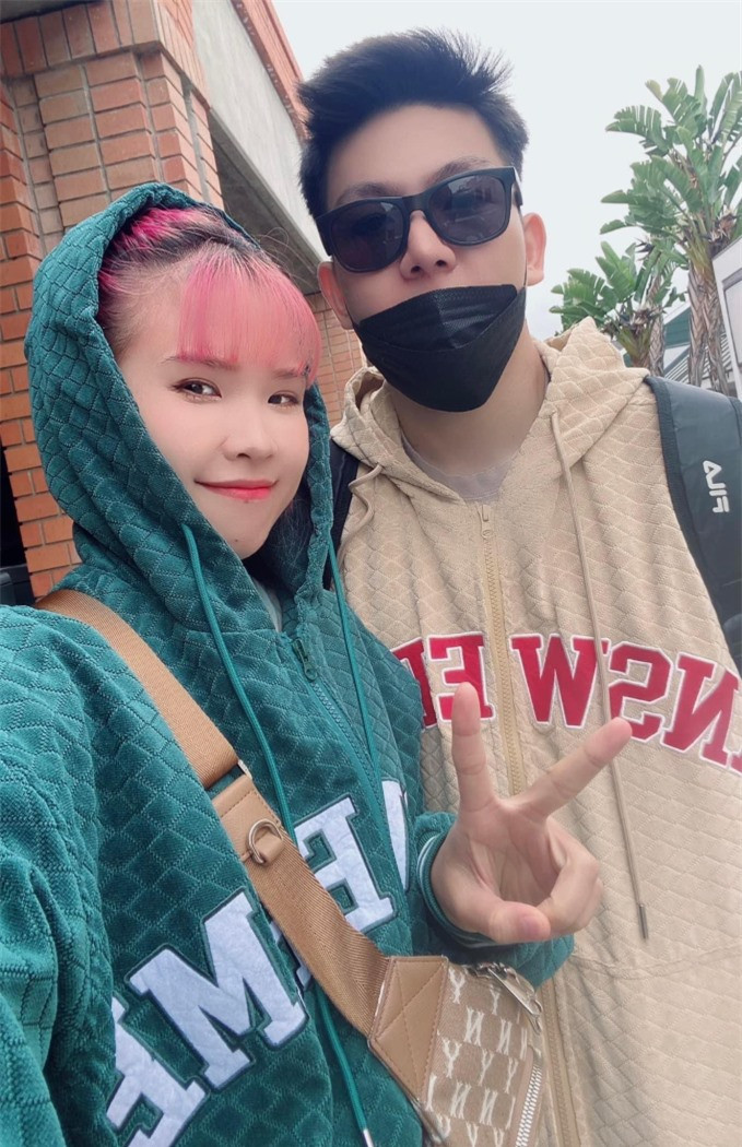 Cặp đôi Vbiz cuộc sống ra sao sau 6 năm kết hôn và không sinh con? - Hình 2 Cap doi Vbiz cuoc song ra sao sau 6 nam ket hon va khong sinh con?-Hinh-2