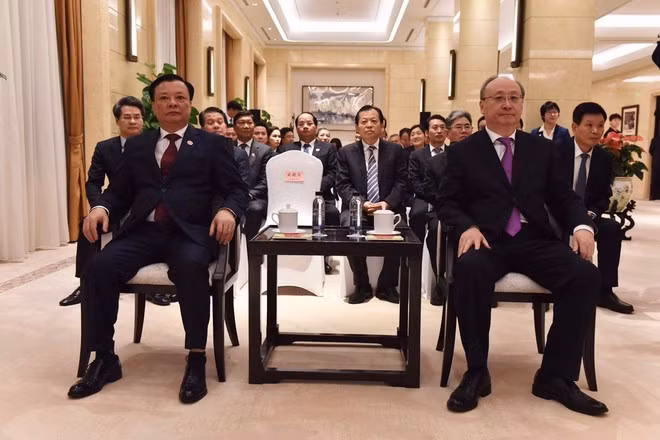 Thu do Ha Noi va Bac Kinh ky ket tang cuong hop tac tren 6 linh vuc-Hinh-2