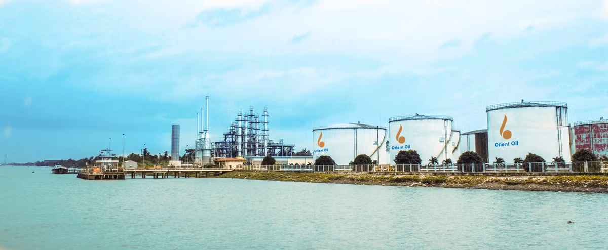 Them loat ong lon xang dau vi pham quy dinh Quy binh on