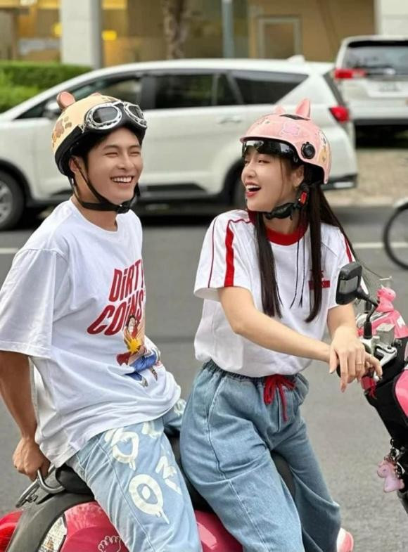 Gin Tuấn Kiệt xả kho ảnh cầu hôn Puka, xem hậu trường bật cười - Hình 4 Gin Tuan Kiet xa kho anh cau hon Puka, xem hau truong bat cuoi-Hinh-4