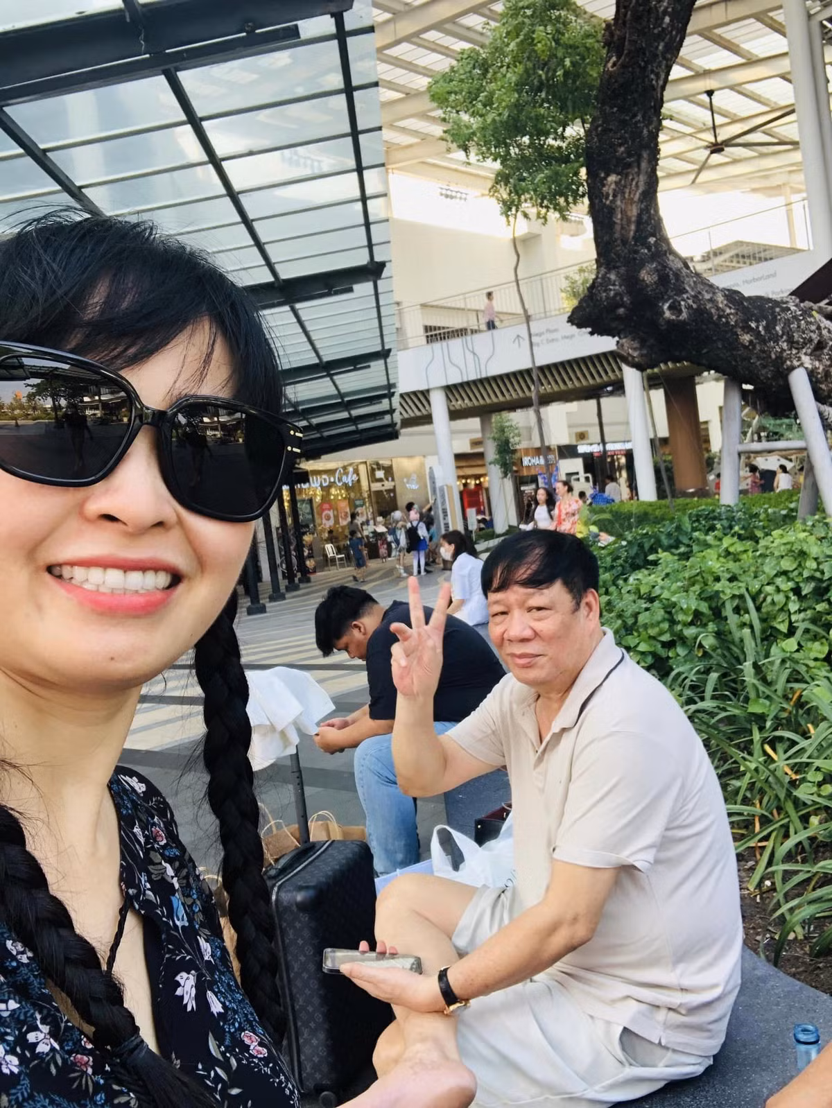 Trang Nhung: 'Toi phien khi bi noi lay chong dai gia'-Hinh-2