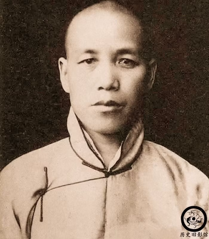 Thái giám Thụy Phúc làm việc ở Trữ Tú cung có ngoại hình khá sáng sủa.