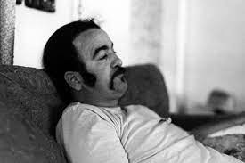 Địa điểm mà ông Jim Sullivan biến mất trùng khớp với lời bài hát trong album đầu tiên của ông. Dù cảnh sát nỗ lực điều tra nhưng vẫn không tìm ra ông cũng như ông đã gặp phải chuyện gì.