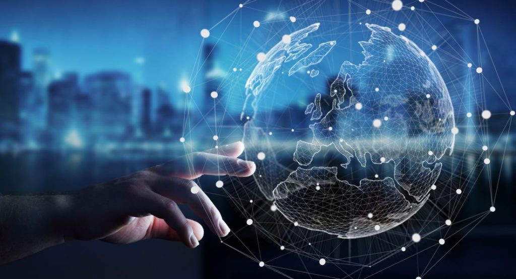 Đến năm 2025, quá trình số hóa được dự đoán sẽ diễn ra mạnh mẽ. Theo đó, chất bán dẫn, tụ điện ống nano graphene-carbon, công nghệ không dây 5G... phát triển vượt bậc. Nhờ vậy, nhiều thiết bị, phương tiện mà con người sử dụng đều được kết nối kỹ thuật số.