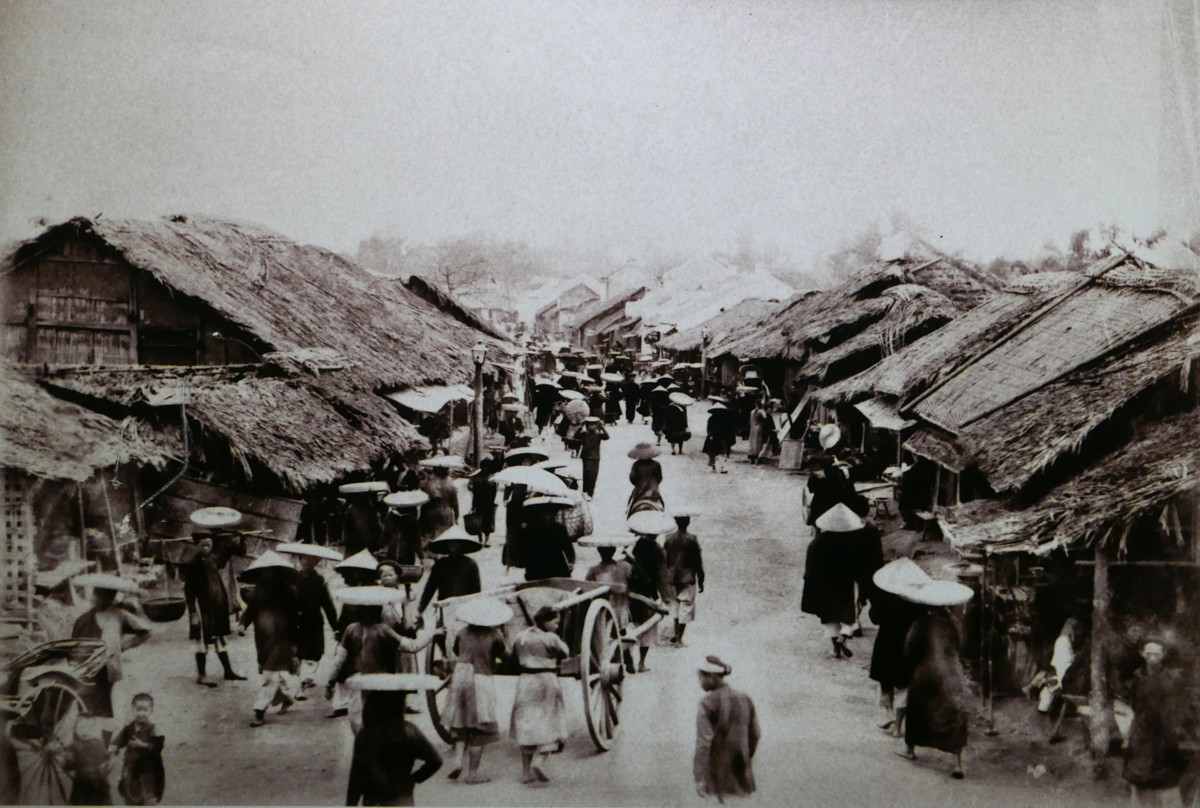 Một góc của phố Chợ Gạo buôn bán sầm uất.