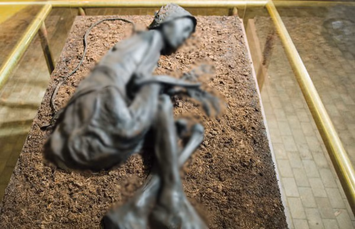 Giật mình bữa ăn cuối cùng của xác ướp đầm lầy vẹn nguyên nhất TG Giat minh bua an cuoi cung cua xac uop dam lay ven nguyen nhat TG