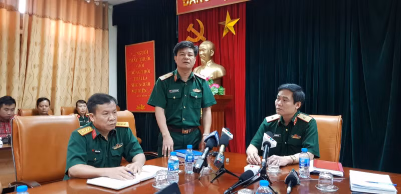 Con do chan xe cuu thuong: Benh vien 103 noi gi?