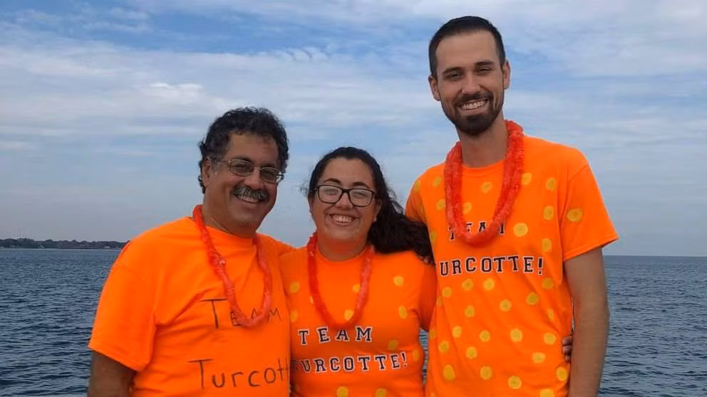 Bo ban gai mac bao benh, thanh nien nay ra y tuong 