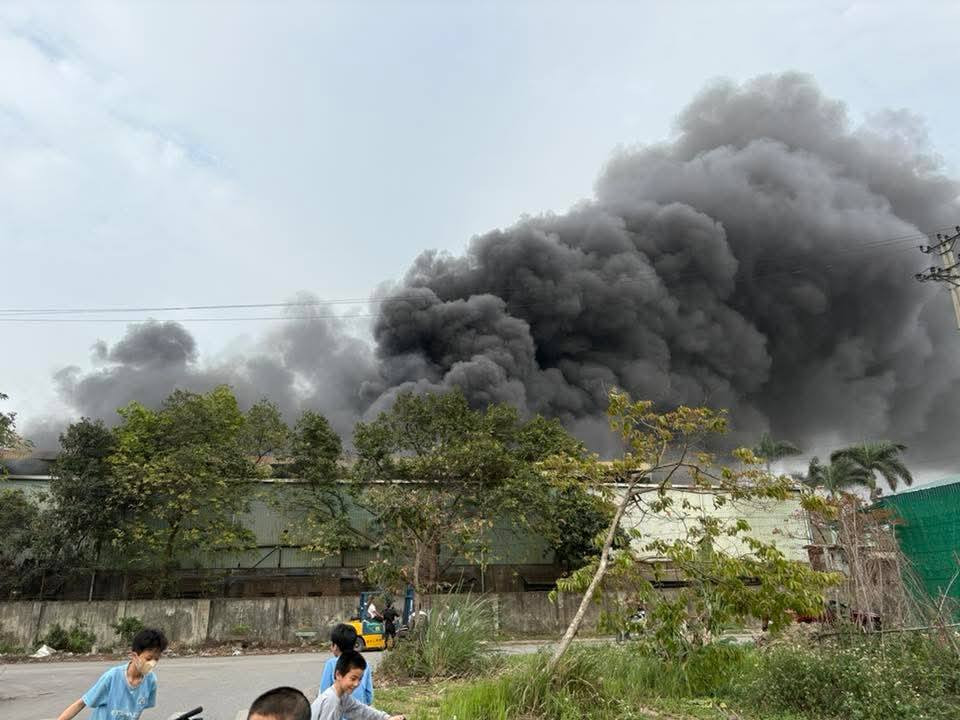 Chay lon tai Cong ty TNHH co khi Toan Phat