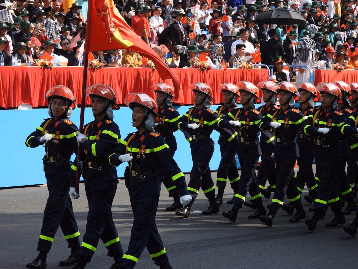 Truc tiep: Dieu binh, dieu hanh ky niem 50 nam ngay thong nhat dat nuoc-Hinh-13