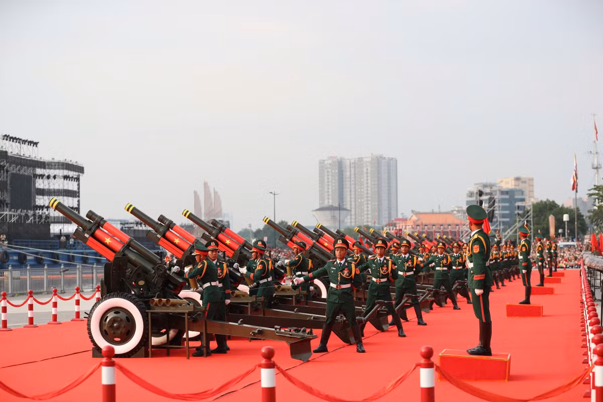 Truc tiep: Dieu binh, dieu hanh ky niem 50 nam ngay thong nhat dat nuoc-Hinh-26