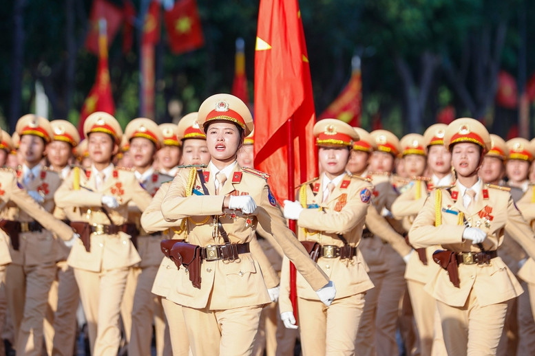 Thủ tướng: Nhân dân cả nước háo hức chờ cuộc diễu binh, diễu hành - Hình 4 Thu tuong: Nhan dan ca nuoc hao huc cho cuoc dieu binh, dieu hanh-Hinh-4