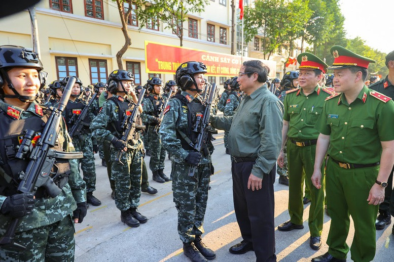 Thủ tướng: Nhân dân cả nước háo hức chờ cuộc diễu binh, diễu hành - Hình 2 Thu tuong: Nhan dan ca nuoc hao huc cho cuoc dieu binh, dieu hanh-Hinh-2