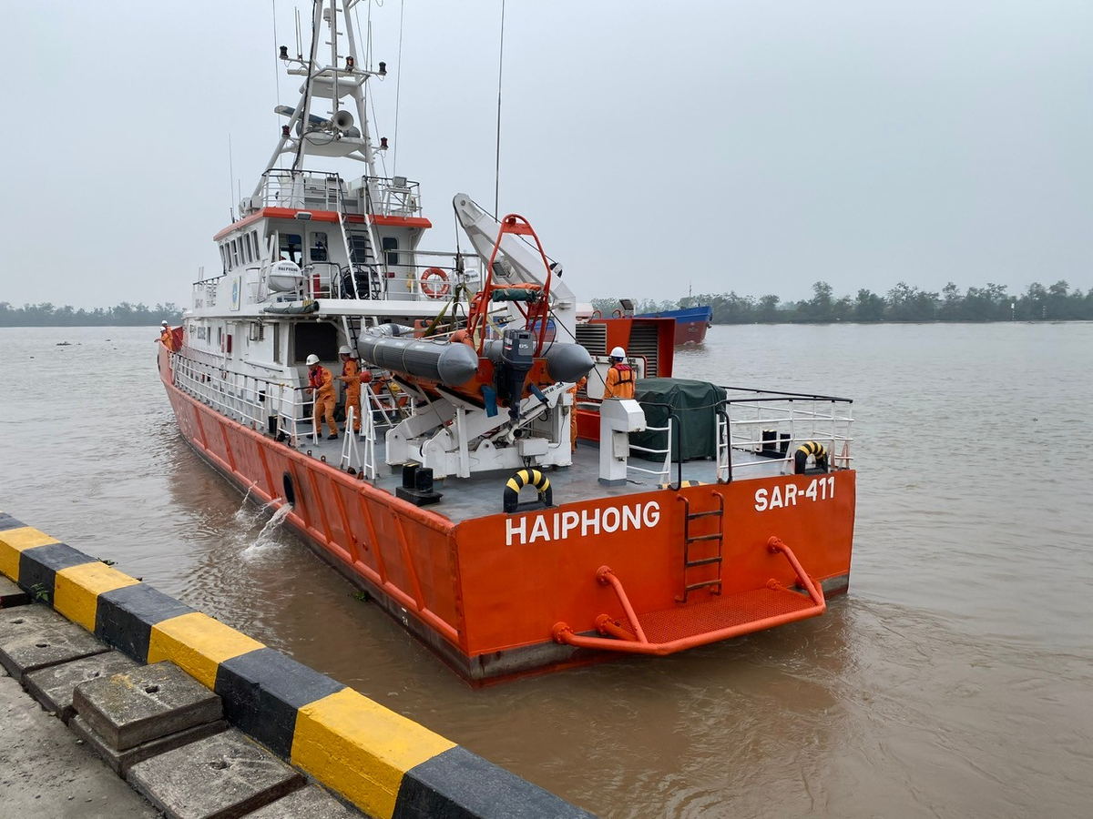 Tau hang dam va tau ca vung bien Hai Phong, 4 nguoi tu vong