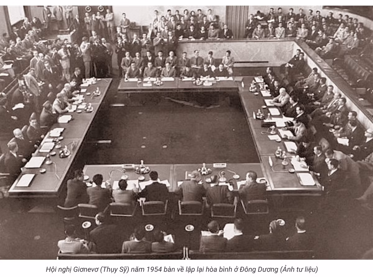 [e-MAGAZINE] Dai thang mua Xuan 1975 – Bai hoc dua dat nuoc vao ky nguyen moi-Hinh-3