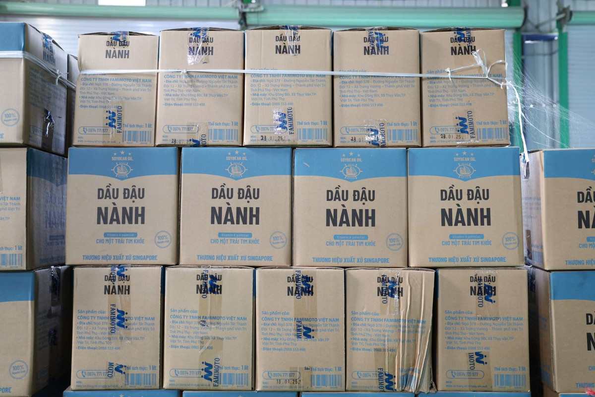 Đột kích xưởng sản xuất bột nêm, dầu ăn, mì chính giả - Hình 7 Dot kich xuong san xuat bot nem, dau an, mi chinh gia-Hinh-7