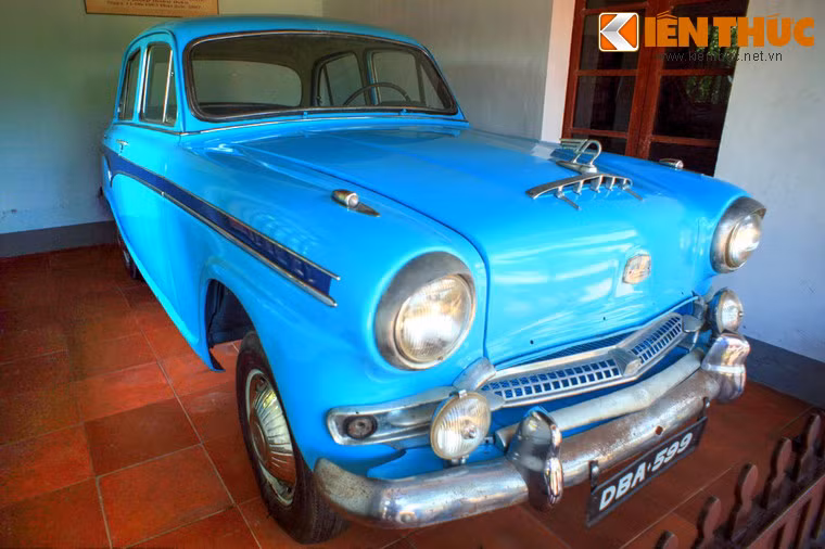 Ngày nay, chùa Thiên Mụ là điểm đến không thể bỏ qua với mỗi du khách khi đến thăm xứ Huế. Ảnh: Non nước xứ Huế nhìn từ chùa Thiên Mụ.