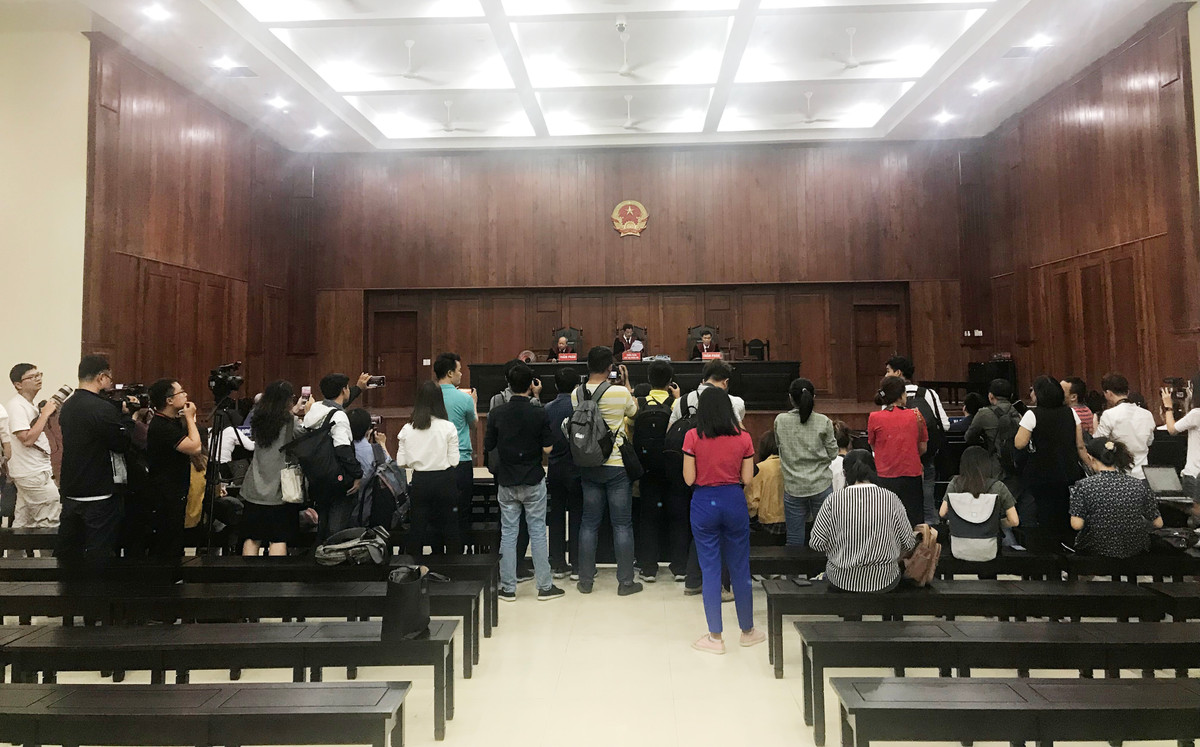 Vu ly hon Trung Nguyen: Ba Diep Thao nhan 2.000 ty, ong Nguyen Vu con gi?