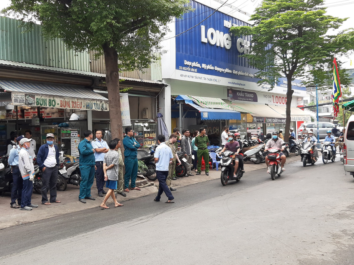 Tieng cau cuu tham thiet cua 3 nan nhan trong can nha chay o Sai Gon-Hinh-4