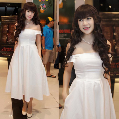 Dù đã trải qua 3 lần sinh nở nhưng nhan sắc và vóc dáng của cựu hotgirl này vẫn khiến những người xung quanh khó có thể rời mắt.