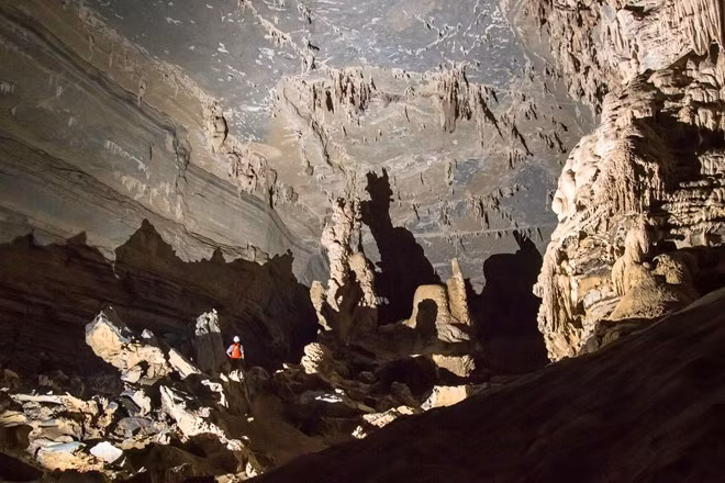 Những khối thạch nhũ đủ loại.