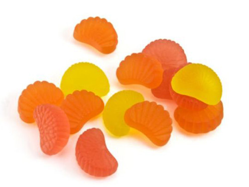 Snack hoa quả. Giống như sữa chua, hoa quả rất tốt cho sự phát triển của trẻ nhờ cung cấp nhiều vitamin và khoáng chất cần thiết. Tuy nhiên, snack làm từ hoa quả ngoài thành phần trái cây còn chứa nhiều đường, xiro đặc cùng chất độn, hương liệu và chất tạo màu. Để tốt cho hệ miễn dịch của bé, mẹ nên cho bé thưởng thức trái cây tươi thay vì loại snack này.