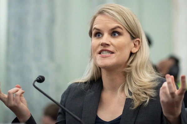 "Facebook biết họ dẫn dắt người dùng trẻ tuổi đến các nội dung lôi cuốn... Nó giống như thuốc lá. Trẻ vị thành niên không có bất cứ sự tự kiểm soát nào. Chúng ta cần bảo vệ trẻ em", Haugen nói.