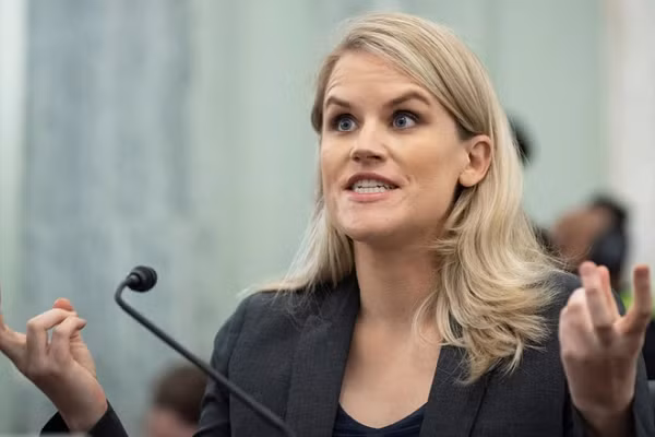 "Facebook biết họ dẫn dắt người dùng trẻ tuổi đến các nội dung lôi cuốn... Nó giống như thuốc lá. Trẻ vị thành niên không có bất cứ sự tự kiểm soát nào. Chúng ta cần bảo vệ trẻ em", Haugen nói.