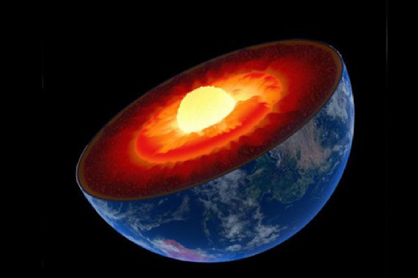 Lõi kim loại cứng rắn của Trái đất là một thành phần quan trọng của hành tinh chúng ta, giúp tăng lượng từ trường bảo vệ chúng ta khỏi phóng xạ nguy hiểm ngoài vũ trụ.