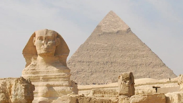 Bên trong kim tự tháp Ai Cập có quá nhiều bí ẩn khiến con người ta chưa bao giờ hết tò mò, một trong số những điều thần kỳ và khó lý giải nhất chính là con số 142857.